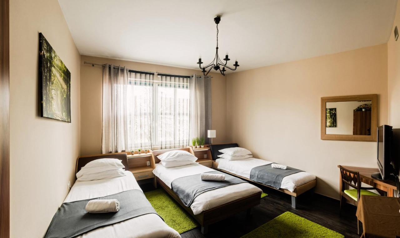 Rooms Verde Petrovče Exteriör bild